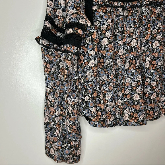 American Eagle Floral Lace Ruffle Babydoll Peasant Long Sleeve Top Size XL NWT - Picture 6 of 7